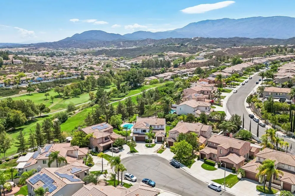 45608 Corte Royal Temecula, CA 92592