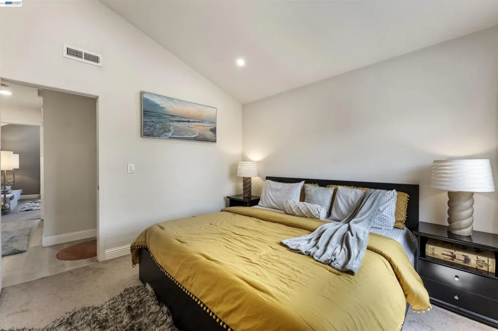 903 Appian Knoll Ct El Sobrante, CA 94803