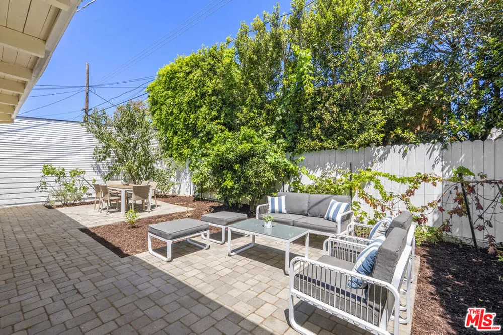 9131 Olin Street Los Angeles, CA 90034