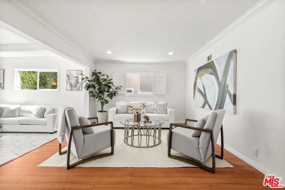 9131 Olin Street Los Angeles, CA 90034