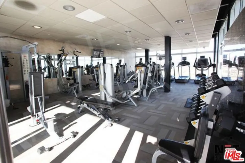 3810 Wilshire Boulevard #809 Los Angeles, CA 90010
