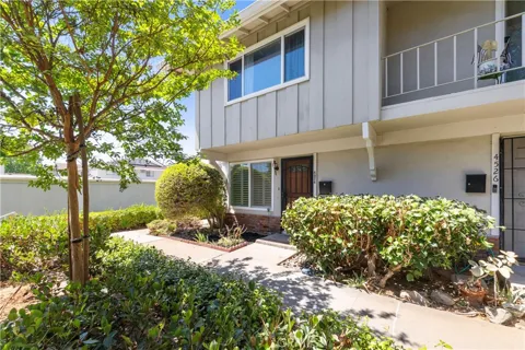 4524 Jamestown