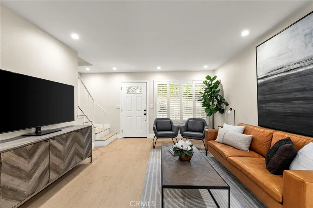 4524 Jamestown Yorba Linda, CA 92886