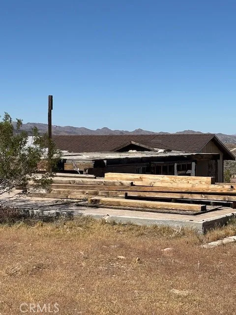 5437 Davis Way Yucca Valley, CA 92284