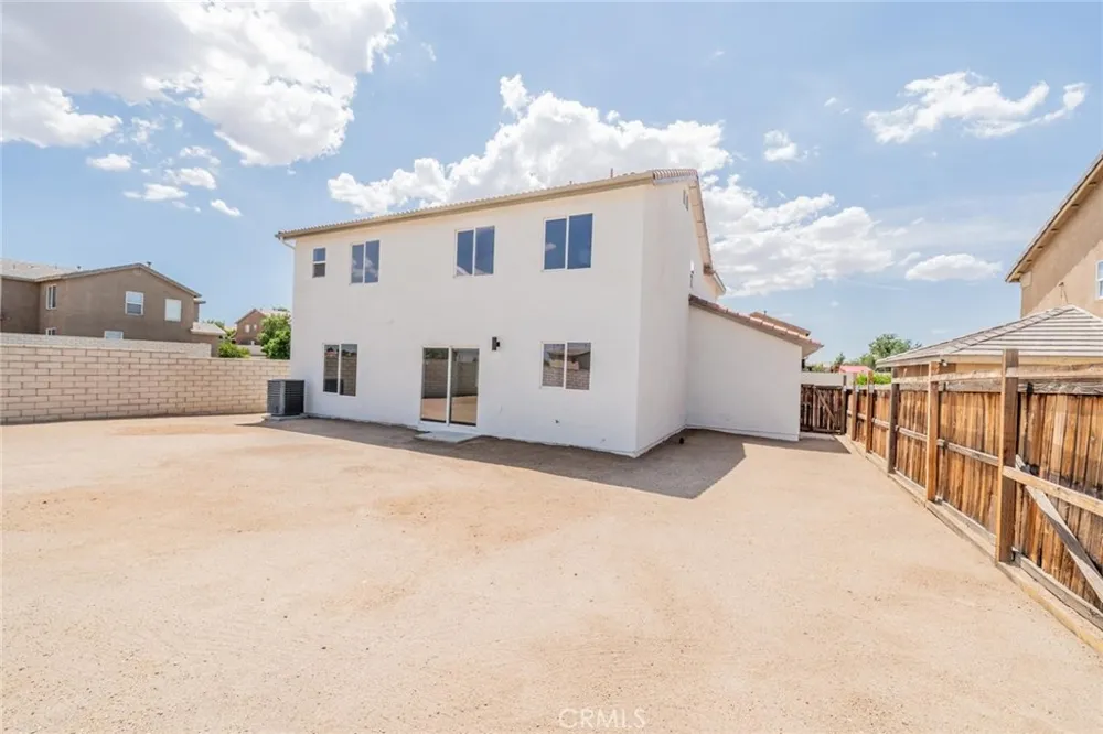 14577 Crossing Trail Victorville, CA 92394