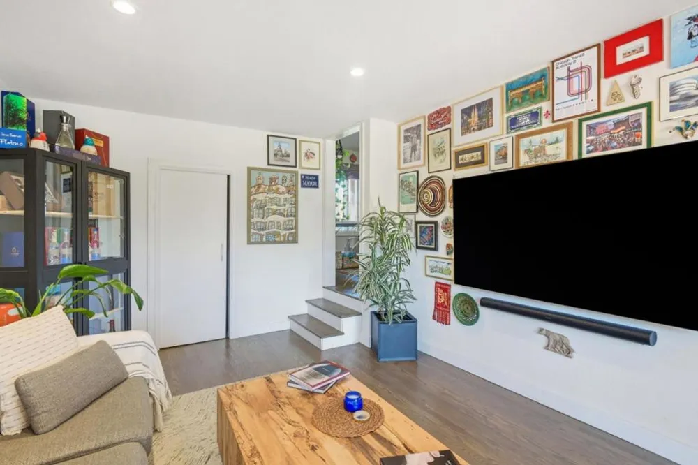 21968 Orange Avenue Castro Valley, CA 94546