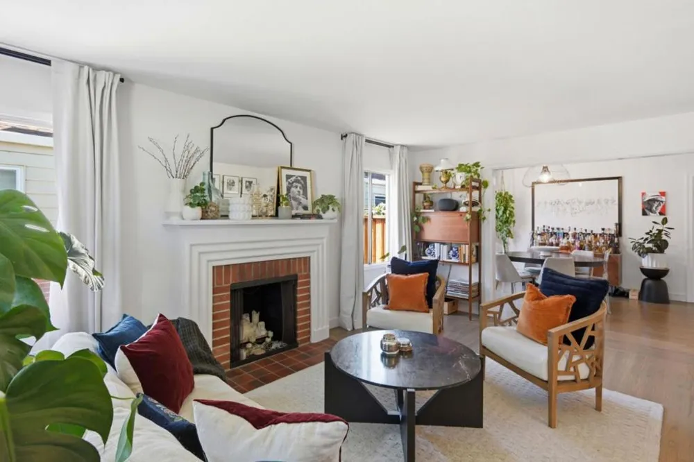 21968 Orange Avenue Castro Valley, CA 94546