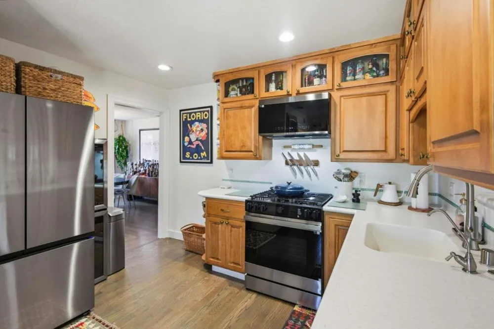 21968 Orange Avenue Castro Valley, CA 94546