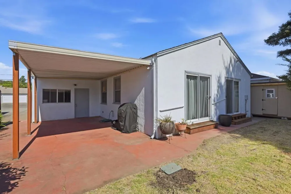 21968 Orange Avenue Castro Valley, CA 94546
