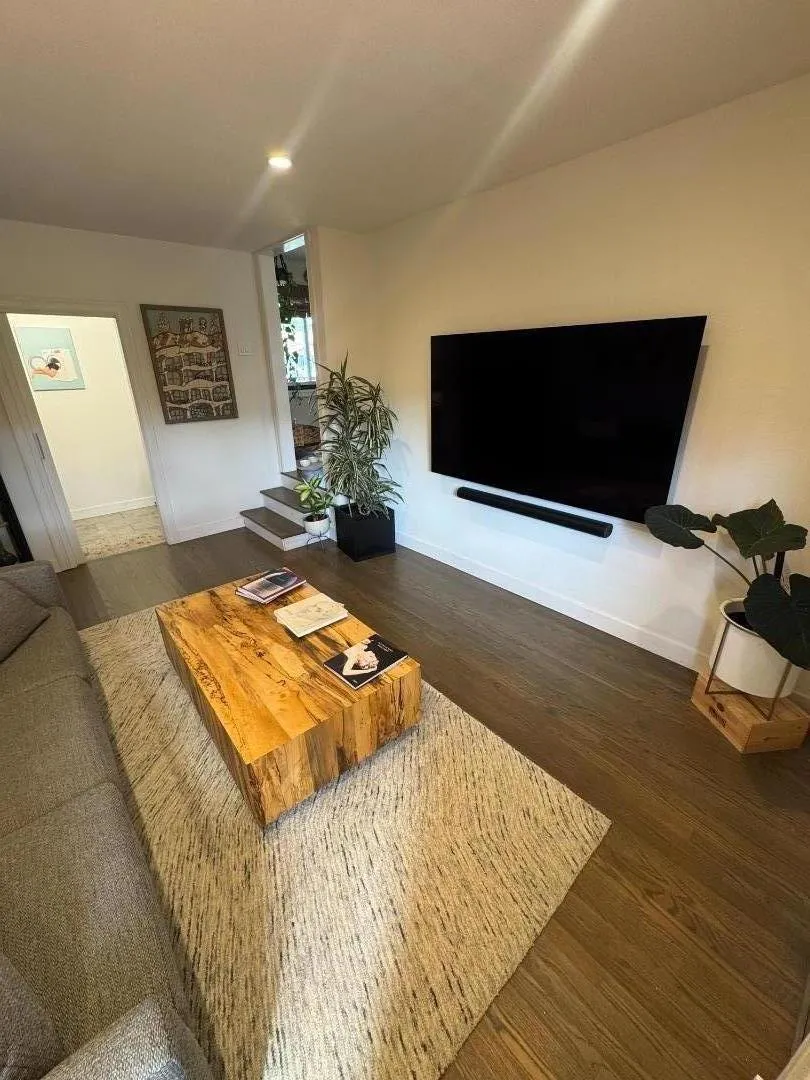 21968 Orange Avenue Castro Valley, CA 94546