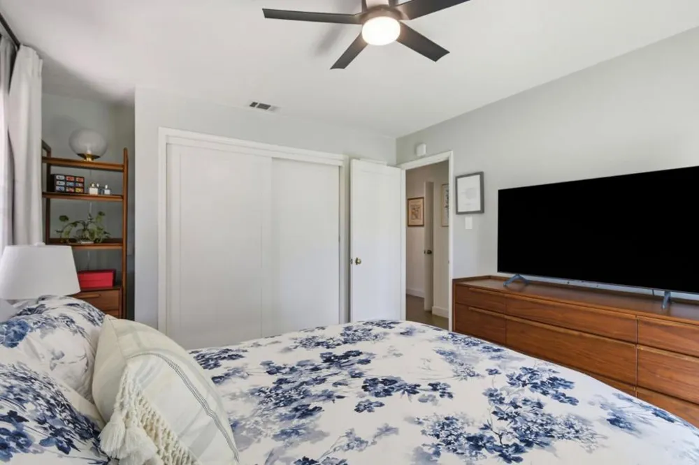 21968 Orange Avenue Castro Valley, CA 94546