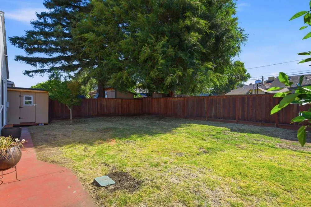 21968 Orange Avenue Castro Valley, CA 94546