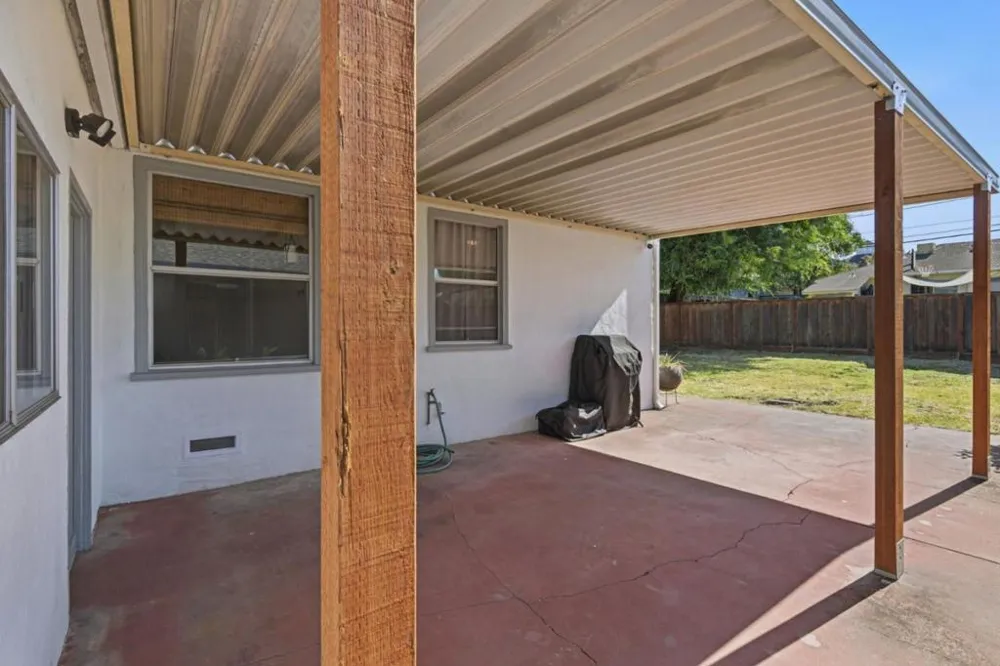 21968 Orange Avenue Castro Valley, CA 94546