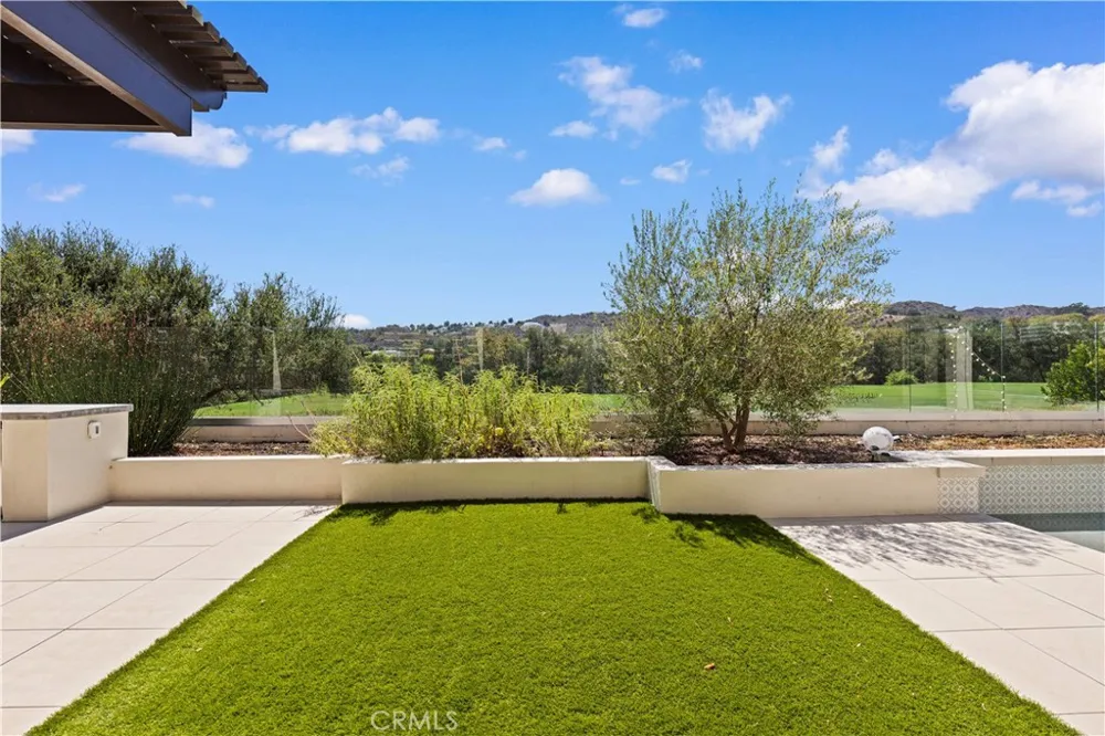 17 Canada Oaks Trabuco Canyon, CA 92679