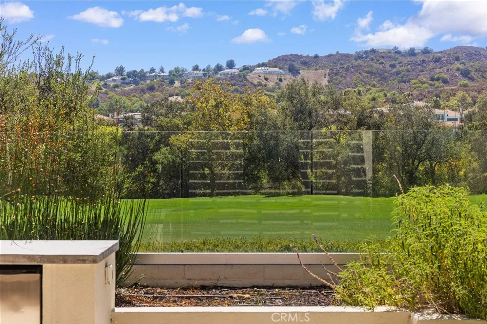 17 Canada Oaks Trabuco Canyon, CA 92679