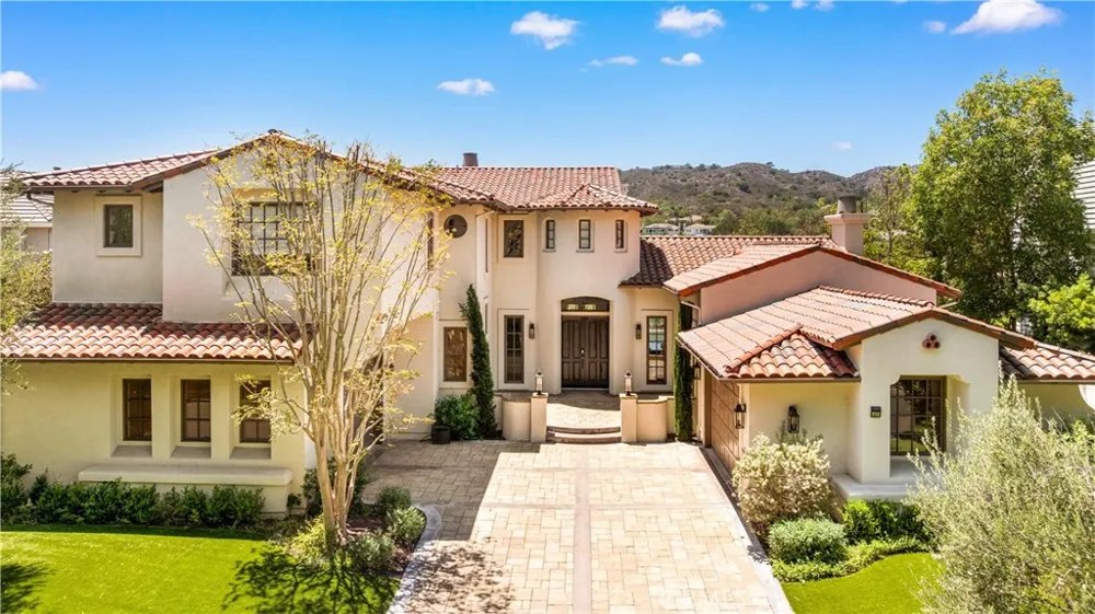 17 Canada Oaks Trabuco Canyon, CA 92679