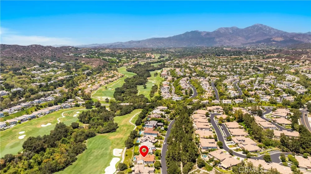 17 Canada Oaks Trabuco Canyon, CA 92679