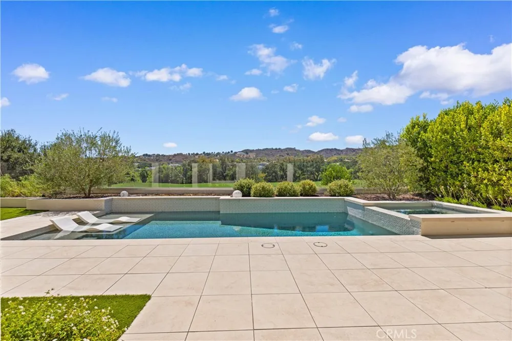 17 Canada Oaks Trabuco Canyon, CA 92679