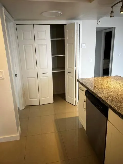 200 Leslie Drive #1128 Hallandale Beach, FL 33009