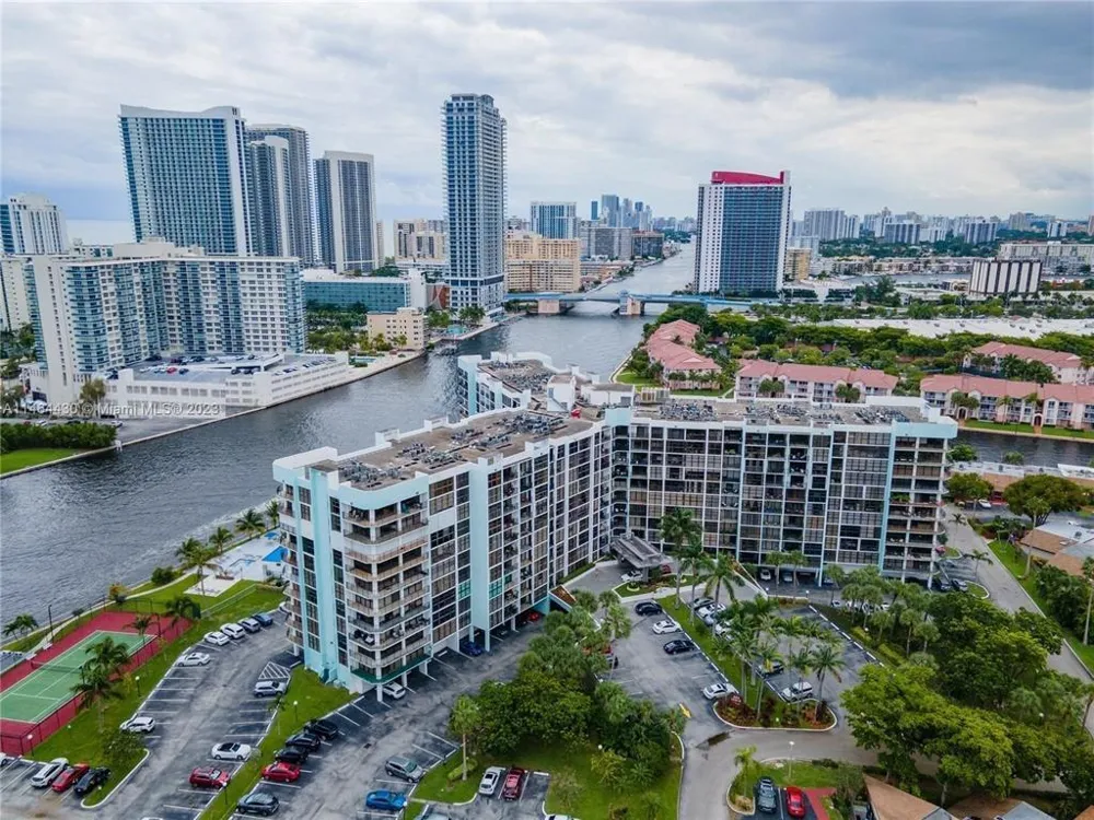 200 Leslie Drive #1128 Hallandale Beach, FL 33009