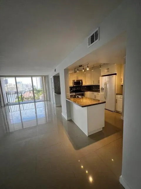 200 Leslie Drive #1128 Hallandale Beach, FL 33009