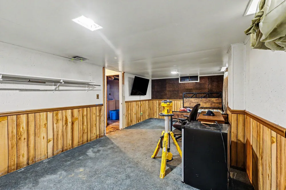 1636 Delwood Avenue SW Wyoming City, MI 49509