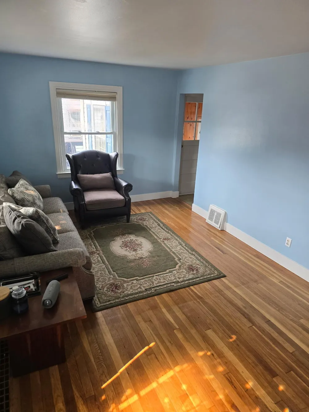 1636 Delwood Avenue SW Wyoming City, MI 49509