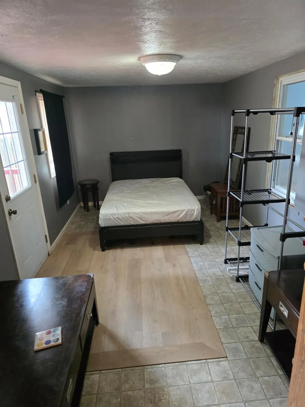 1636 Delwood Avenue SW Wyoming City, MI 49509