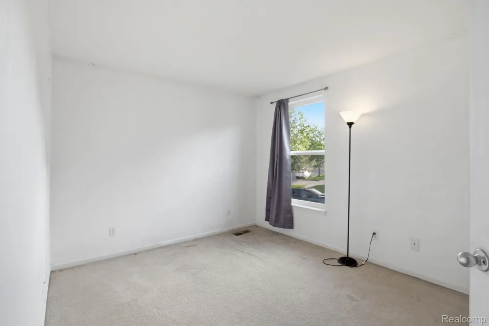 866 Canyon Creek Drive Holly Township, MI 48442