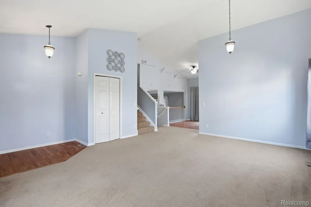 866 Canyon Creek Drive Holly Township, MI 48442