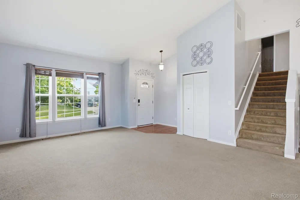 866 Canyon Creek Drive Holly Township, MI 48442