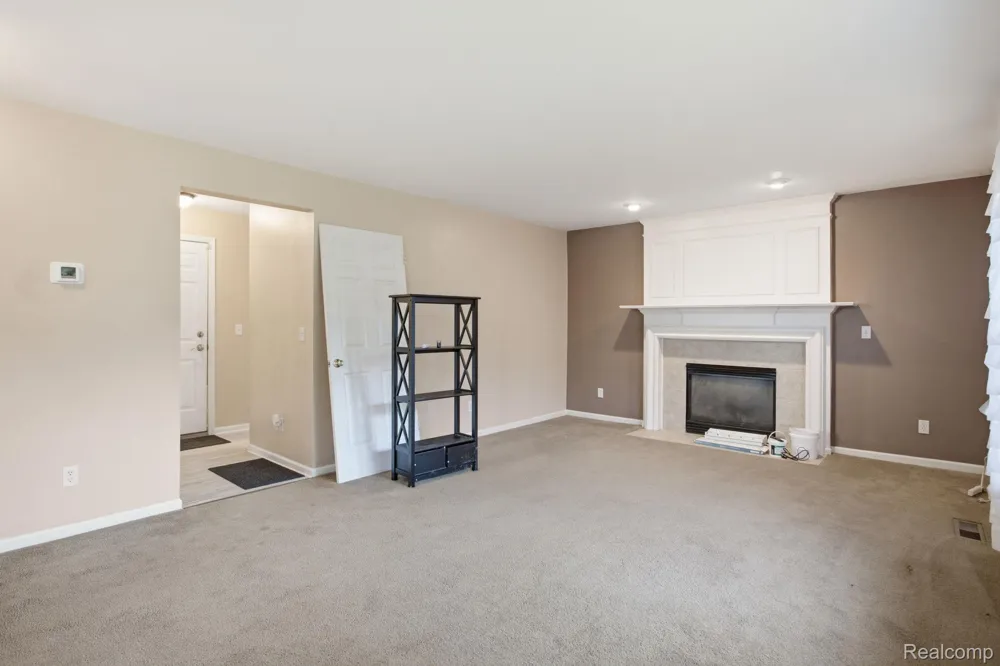 866 Canyon Creek Drive Holly Township, MI 48442