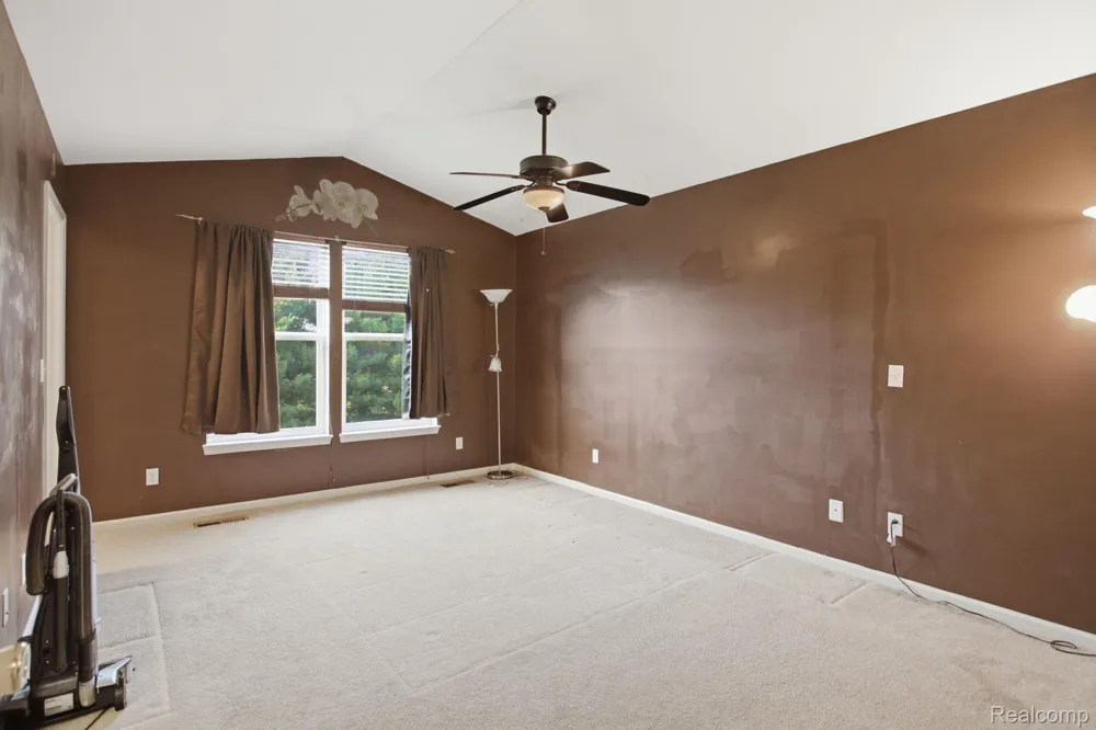 866 Canyon Creek Drive Holly Township, MI 48442