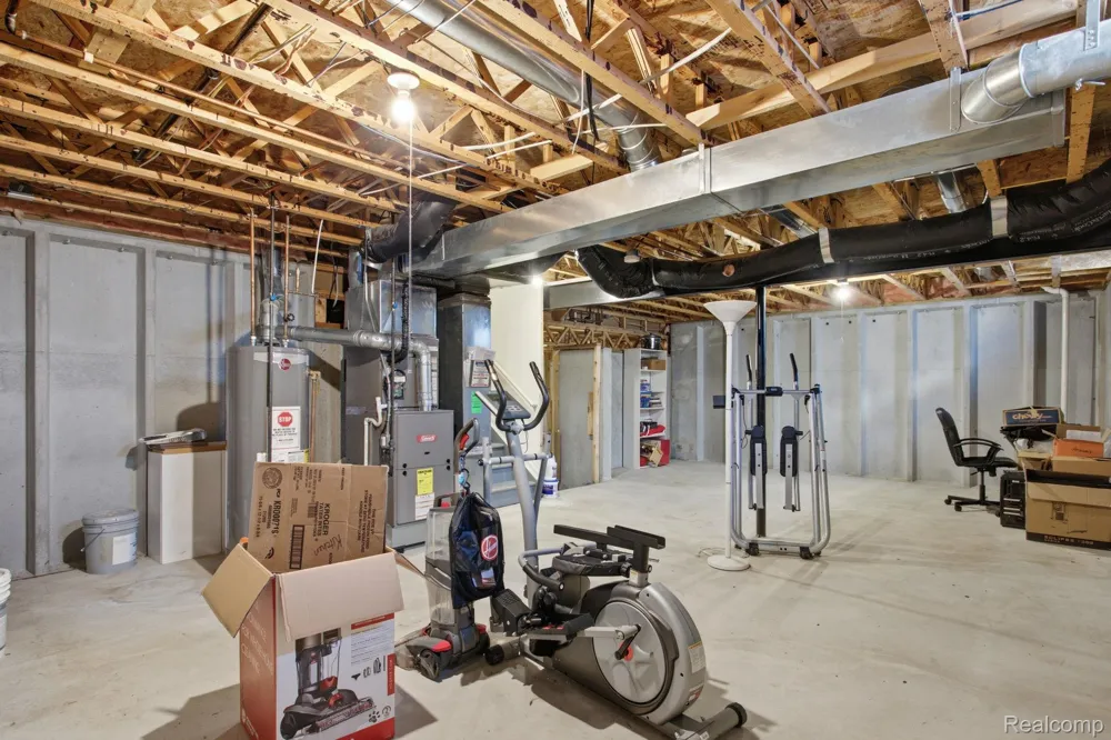 866 Canyon Creek Drive Holly Township, MI 48442