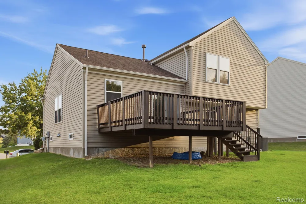 866 Canyon Creek Drive Holly Township, MI 48442