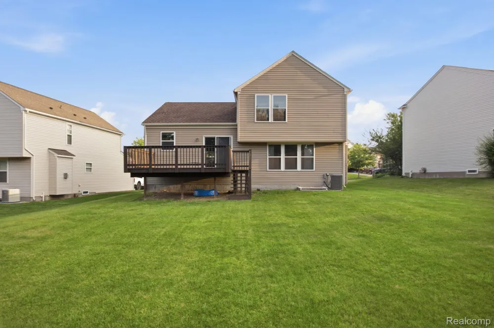 866 Canyon Creek Drive Holly Township, MI 48442