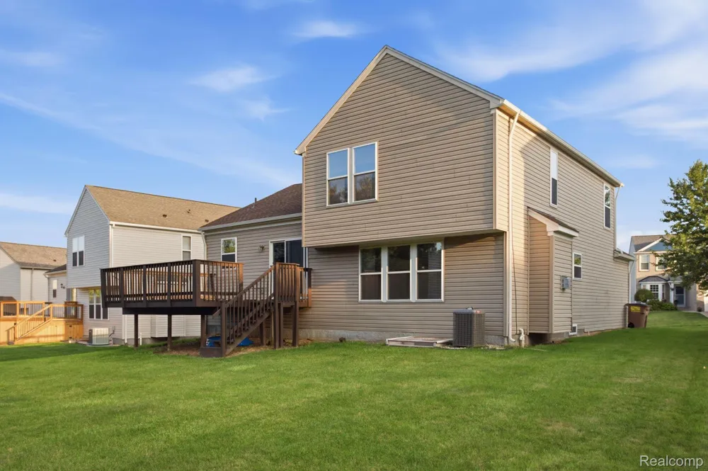 866 Canyon Creek Drive Holly Township, MI 48442