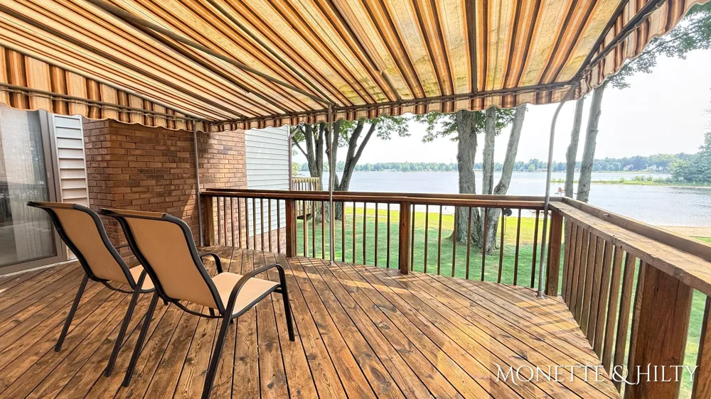 2883 Lakeshore Road Dalton Township, MI 49457