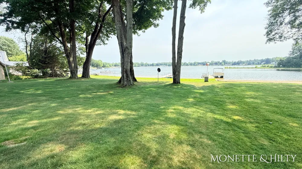 2883 Lakeshore Road Dalton Township, MI 49457