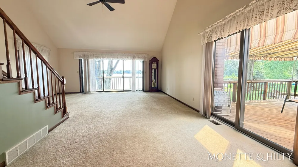 2883 Lakeshore Road Dalton Township, MI 49457