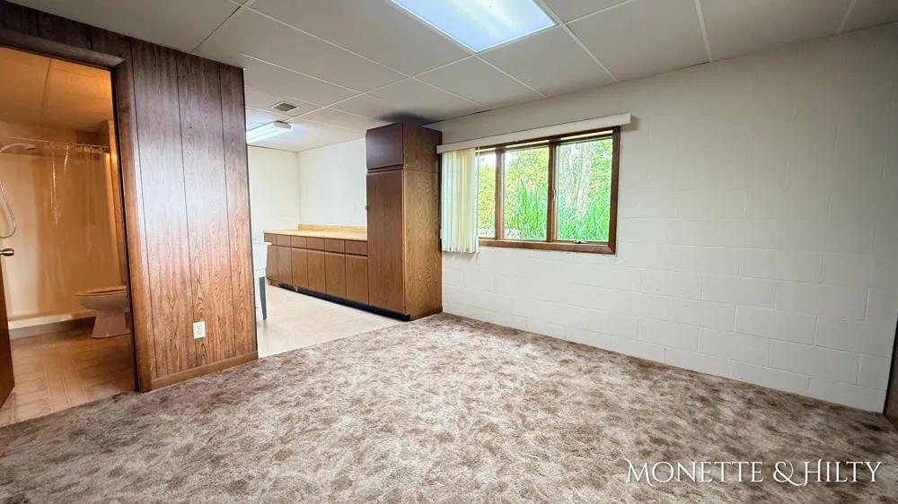 2883 Lakeshore Road Dalton Township, MI 49457