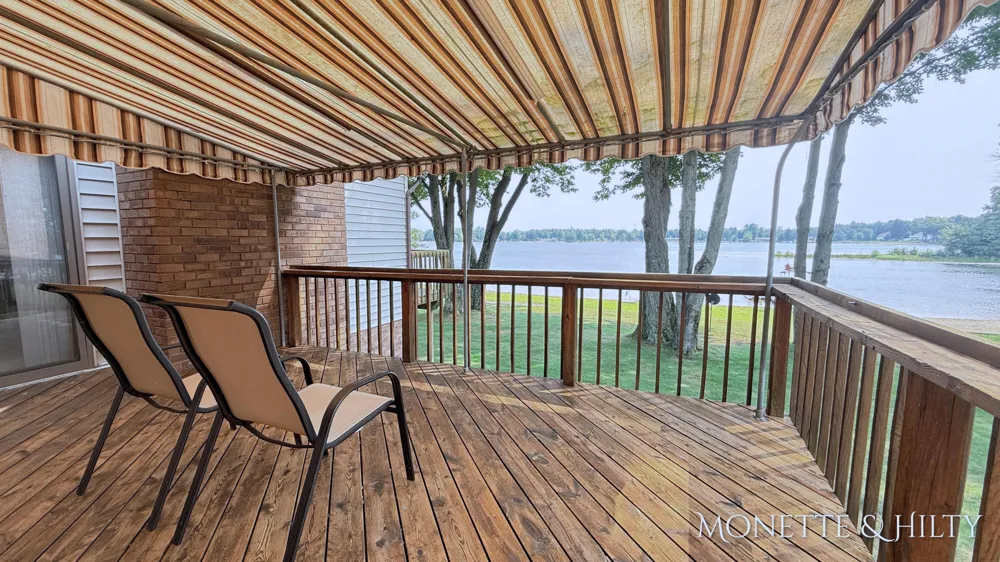 2883 Lakeshore Road Dalton Township, MI 49457