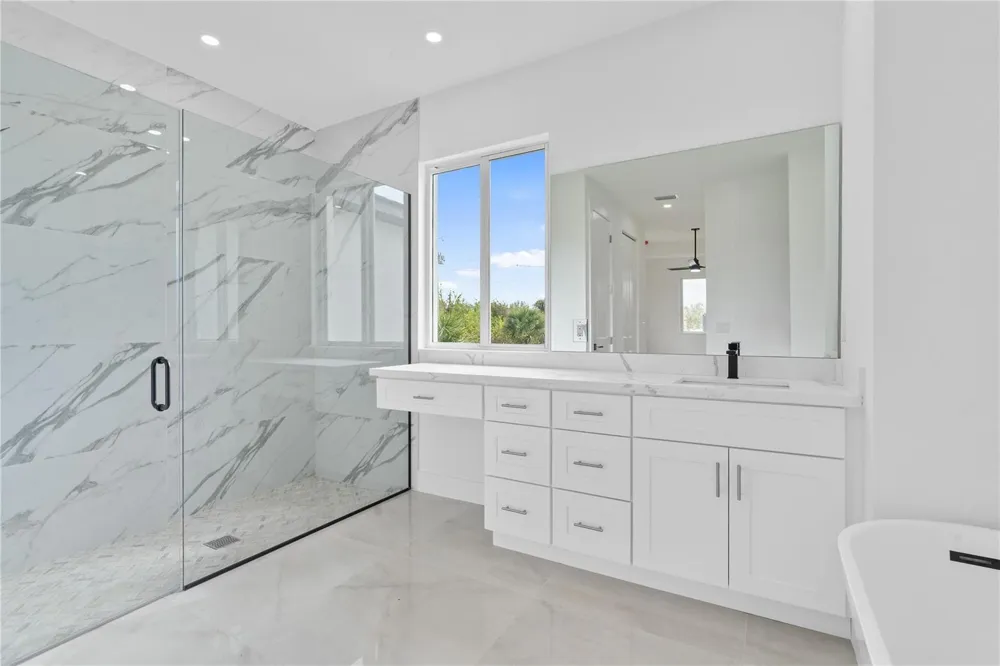 13438 Mcintosh Avenue Port Charlotte, FL 33981