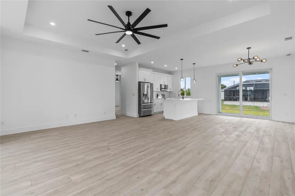13438 Mcintosh Avenue Port Charlotte, FL 33981