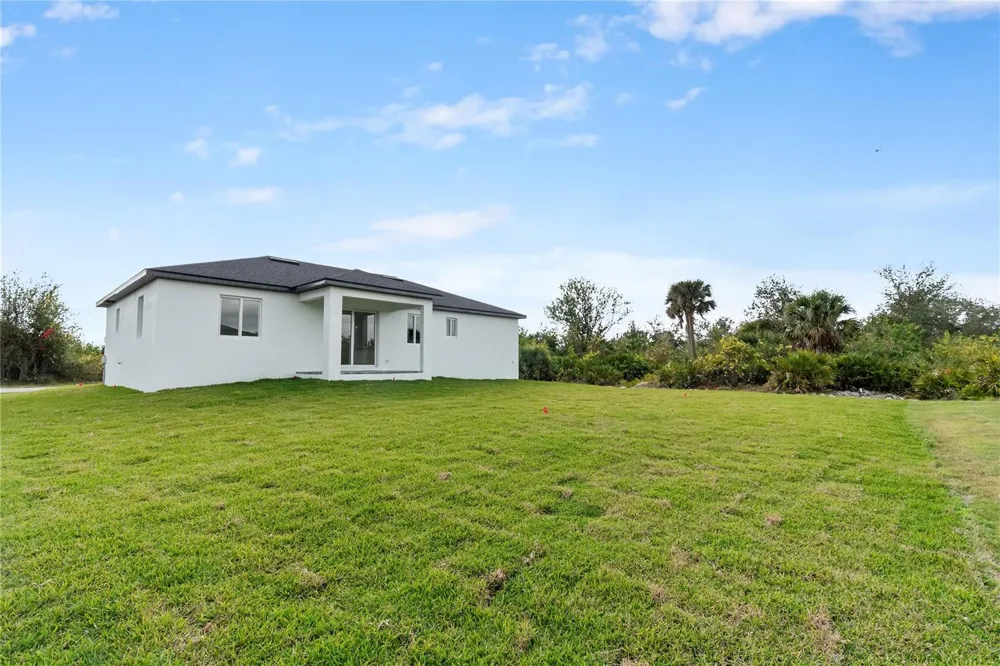 13438 Mcintosh Avenue Port Charlotte, FL 33981