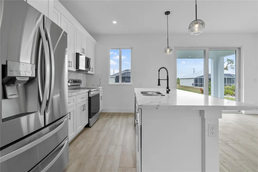 13438 Mcintosh Avenue Port Charlotte, FL 33981