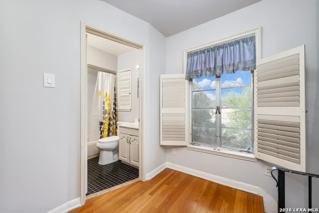 111 GRANDVIEW PL Alamo Heights, TX 78209