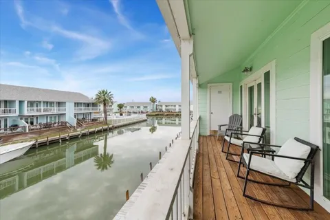 610 Lauderdale