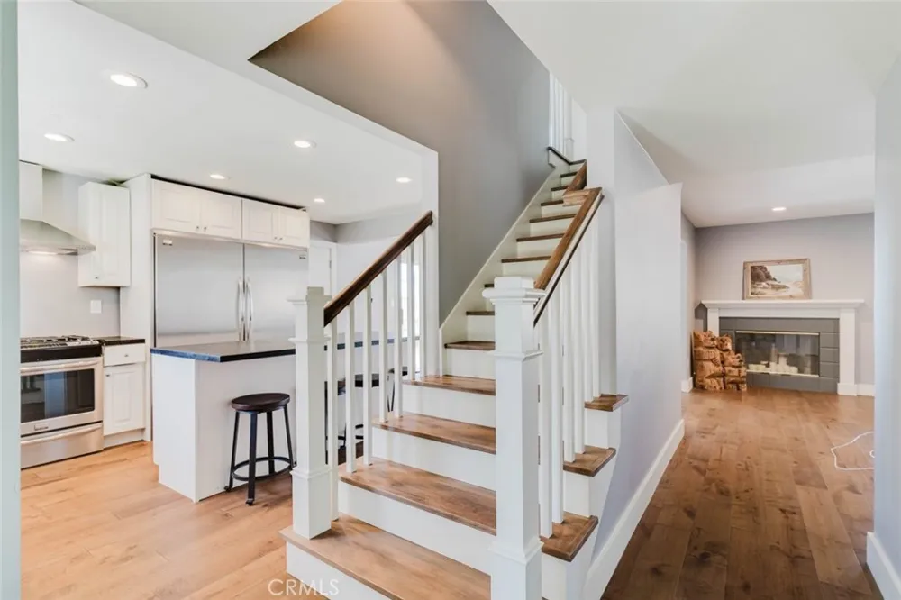 13853 Tucker Avenue Sylmar, CA 91342