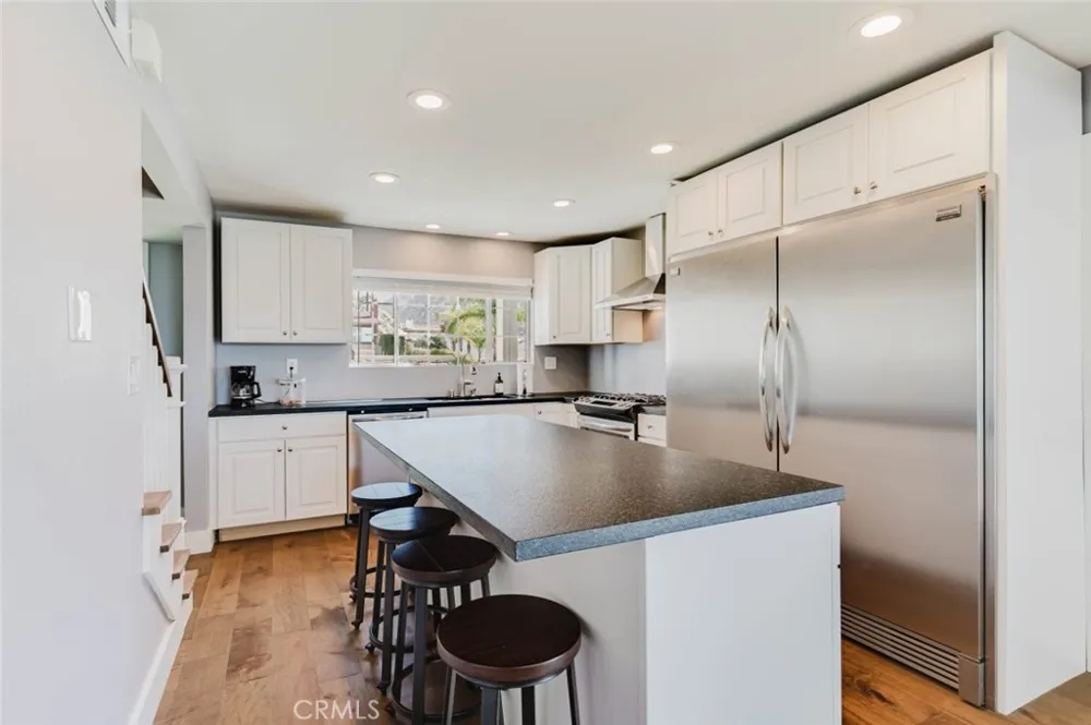 13853 Tucker Avenue Sylmar, CA 91342